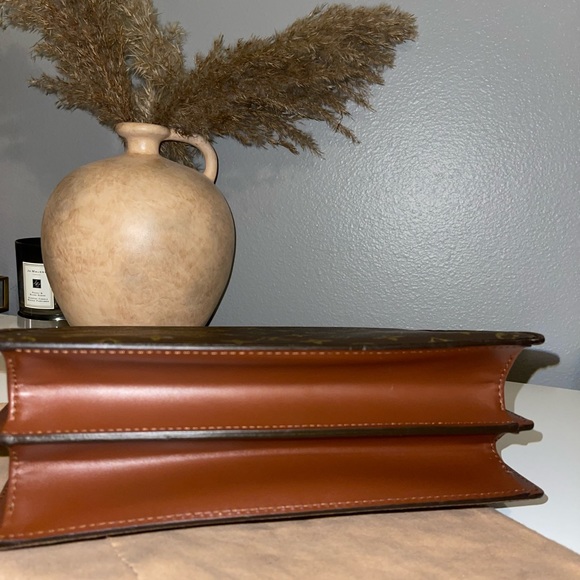 Louis Vuitton vintage bag. - Picture 5 of 8